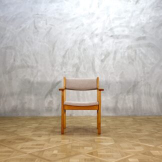 Hans J. Wegner Conference Arm Chair