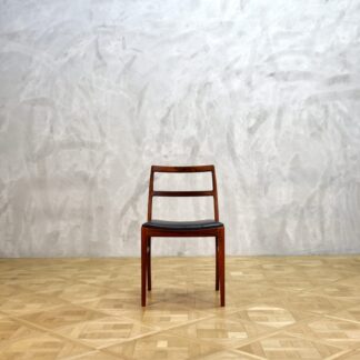 Arne Vodder Model 430 Rosewood