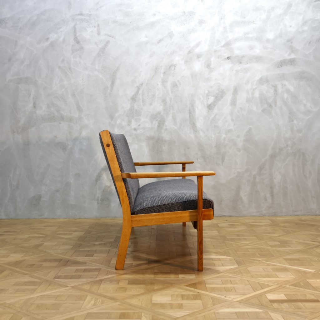 ハンス・ウェグナー GE181 3人掛けソファー Hans J. Wegner GE181 Sofa Oak - MOTO FURNITURE 北欧家具 ウェグナー