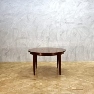 Gunni Oman Round Table Model 55 Rosewood