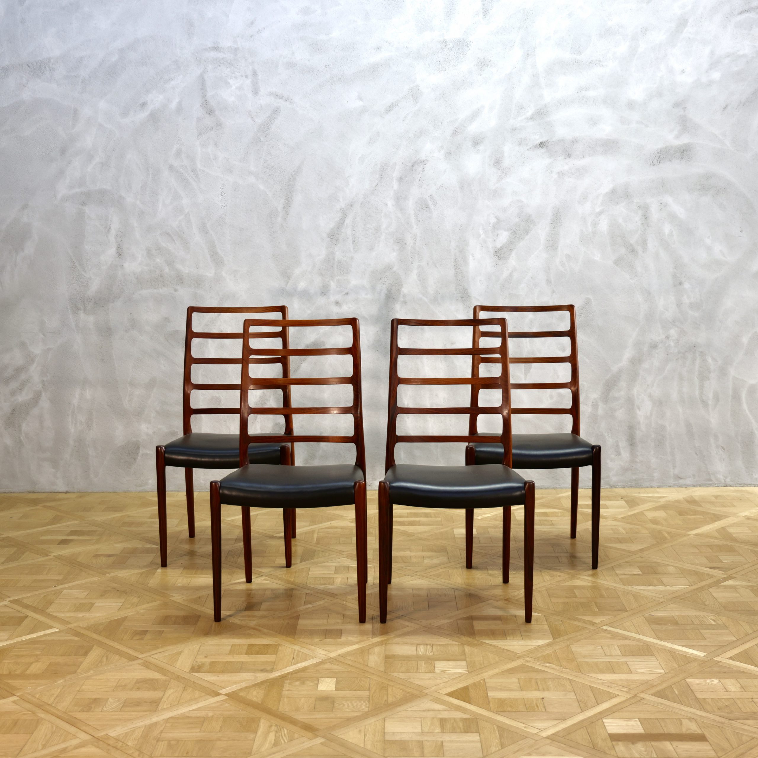 美品【ヴィンテージ モラー82】チーク 座面新品 / yチェア Niels Otto Moller Model 82 Rosewood - MOTO FURNITURE 北欧家具