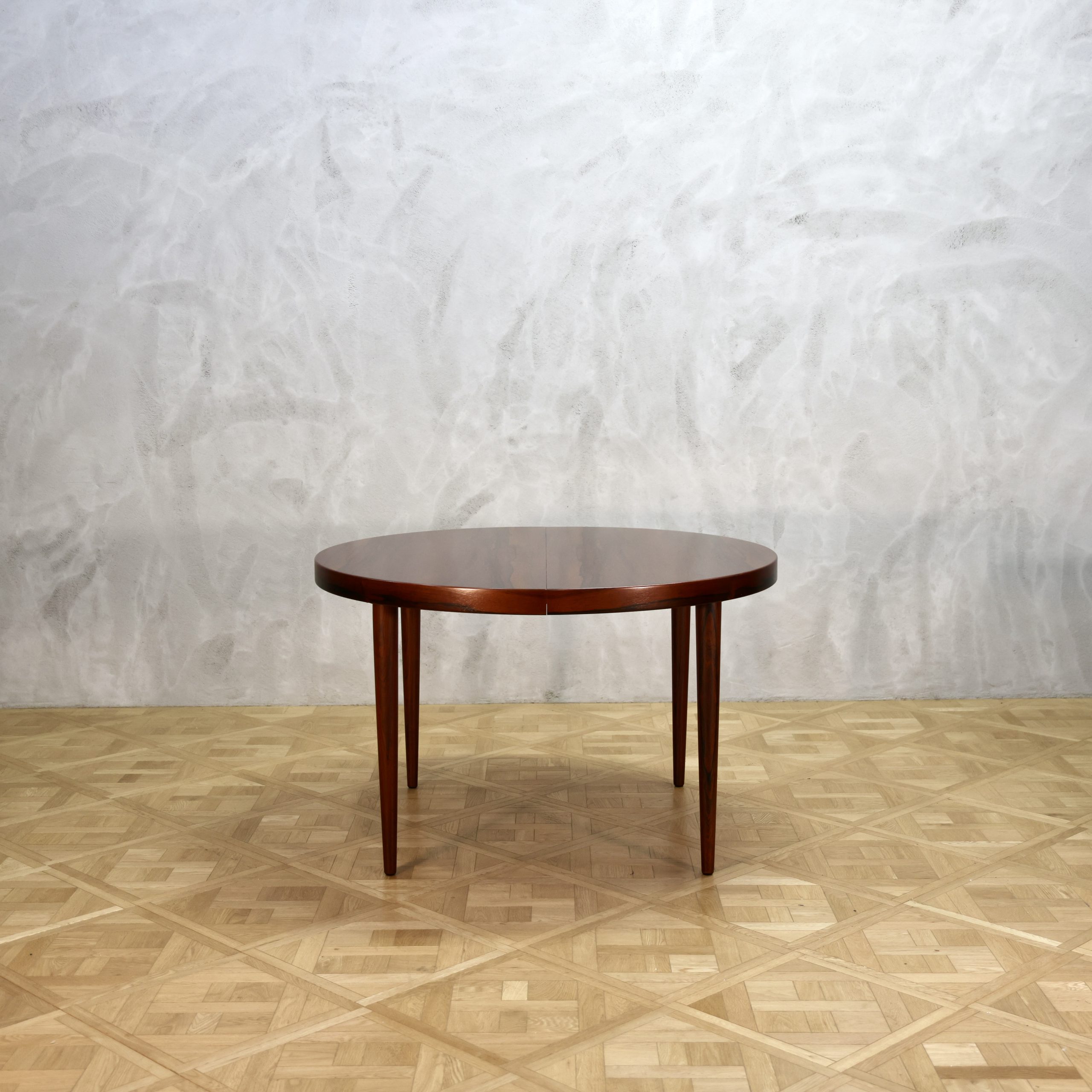 Kai Kristiansen Extension Rosewood Table - MOTO FURNITURE 北欧家具