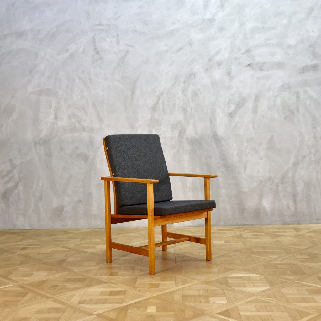 Borge Mogensen Model 2257 Oak - MOTO FURNITURE 北欧家具 ウェグナー