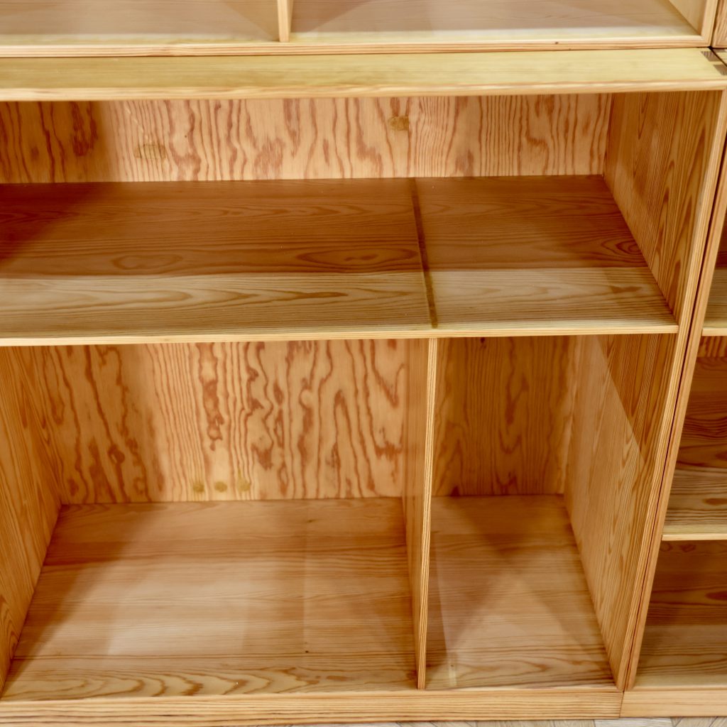 Mogens Koch Bookshelf Pine - MOTO FURNITURE 北欧家具 ウェグナー Mogens Koch Bookshelf Pine - MOTO FURNITURE 北欧家具 ウェグナー