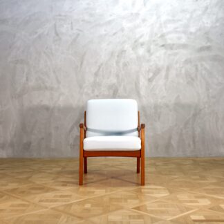 Ole Wanscher Model 169 Teak