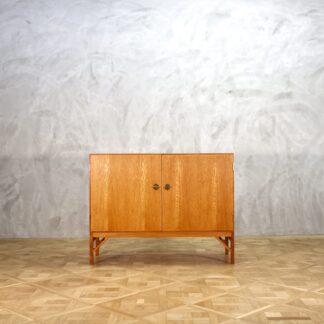 Borge Mogensen Model 232 Cabinet Oak