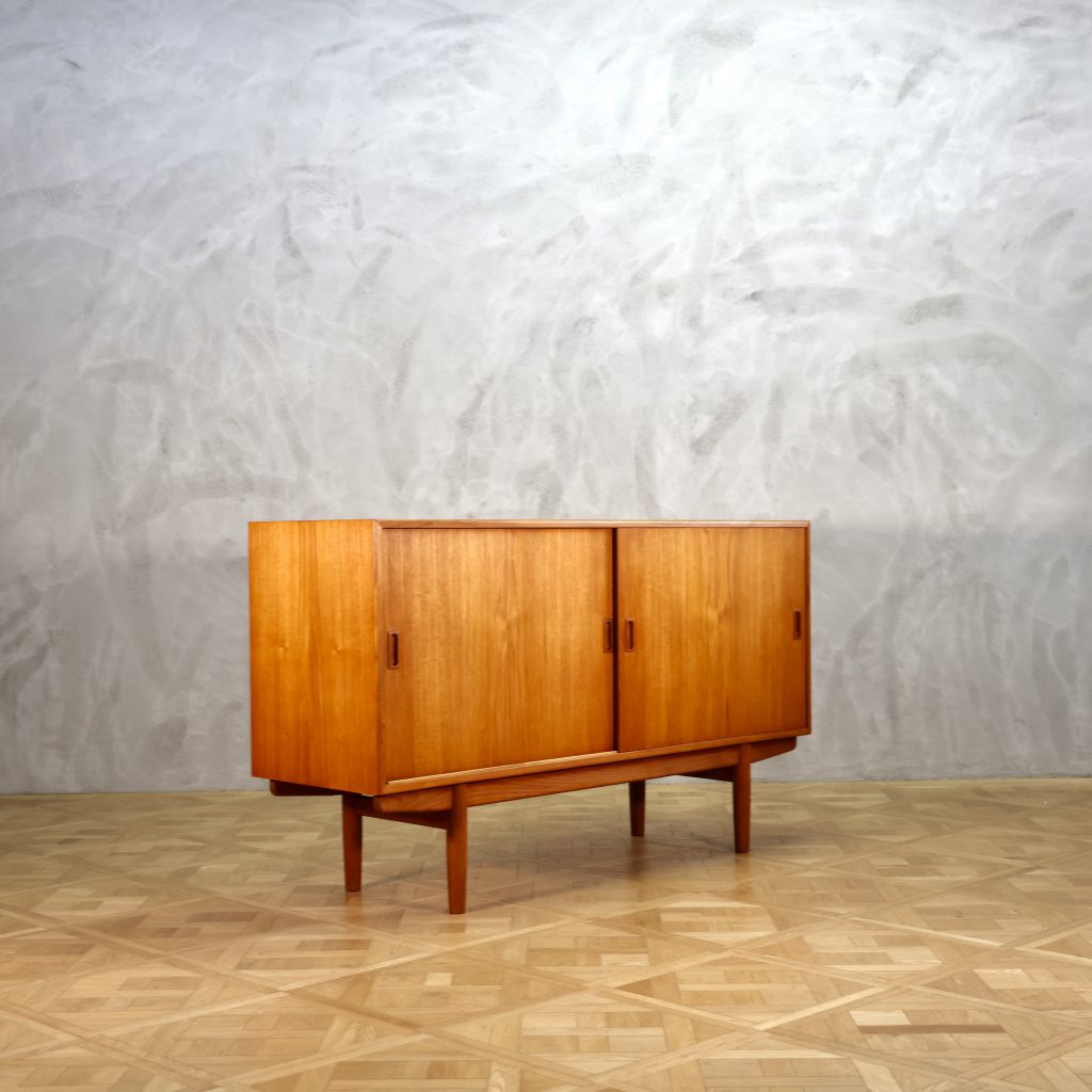 Børge Mogensen Model 160 Sideboard Teak - MOTO FURNITURE 北欧家具