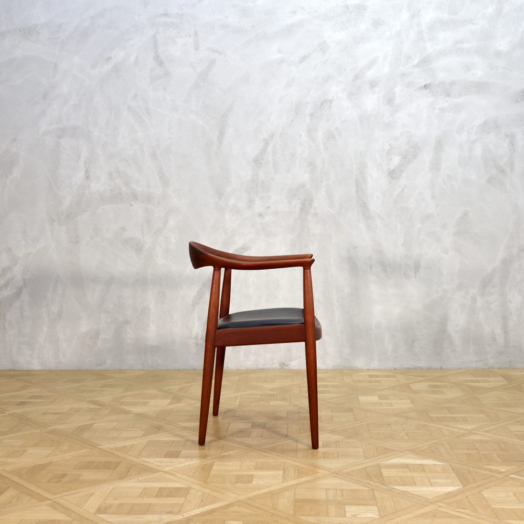 ハンスJウェグナー JH503 ヨハネスハンセン マホガニー 検)フィンユール Hans J. Wegner（ハンスJ.ウェグナー) JH503 ザ・チェア マホガニーと
