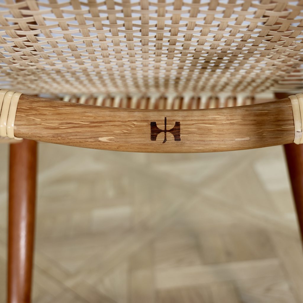 Hans J. Wegner The Chair JH501 Teak - MOTO FURNITURE 北欧家具