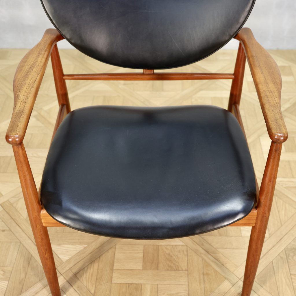 Finn Juhl NV48 Teak - MOTO FURNITURE 北欧家具 ウェグナー フィンユール