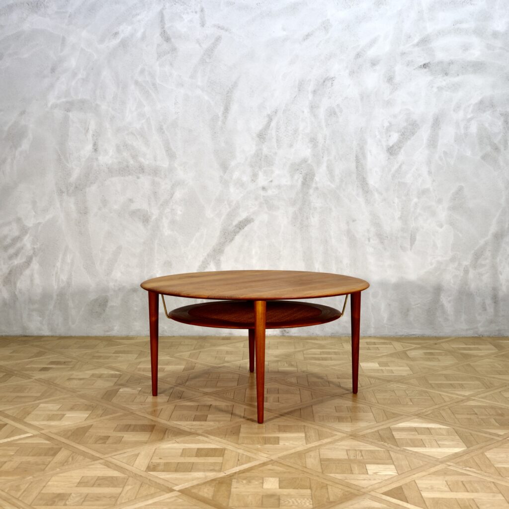 Peter Hvidt and Orla Molgaard FD515 Teak - MOTO FURNITURE 北欧家具
