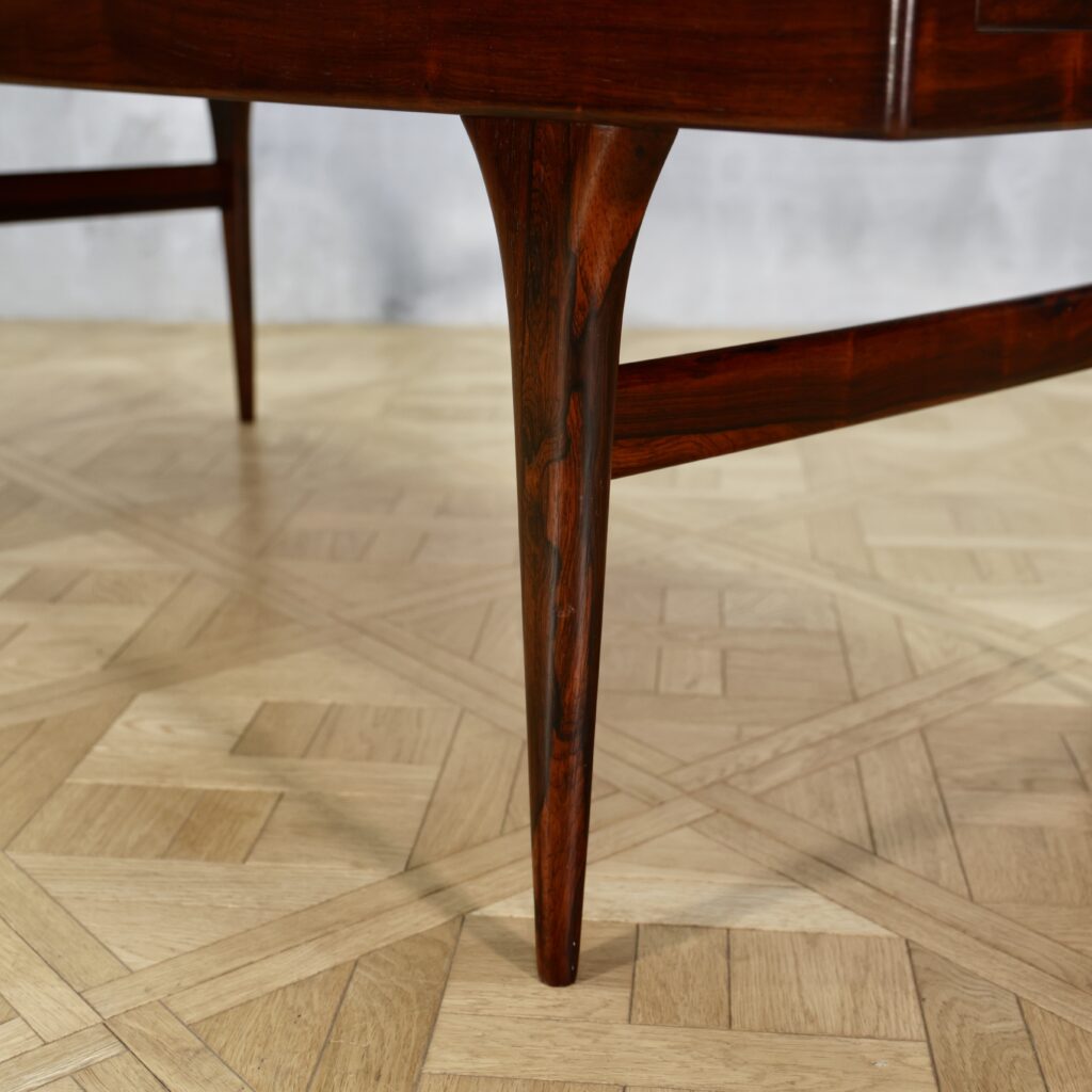 Johannes Andersen Rosewood Coffee Table - MOTO FURNITURE 北欧家具