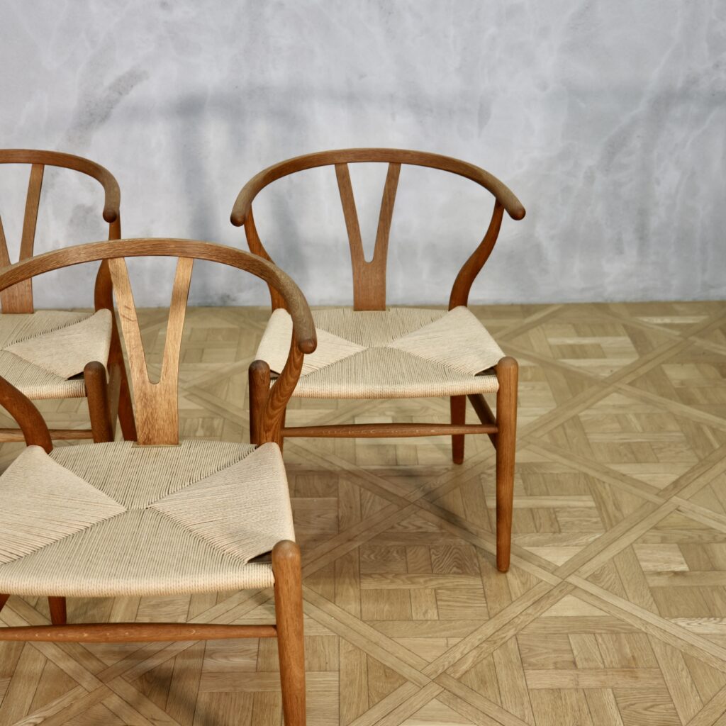 Hans J. Wegner CH24 Y Chair Oak - MOTO FURNITURE 北欧家具