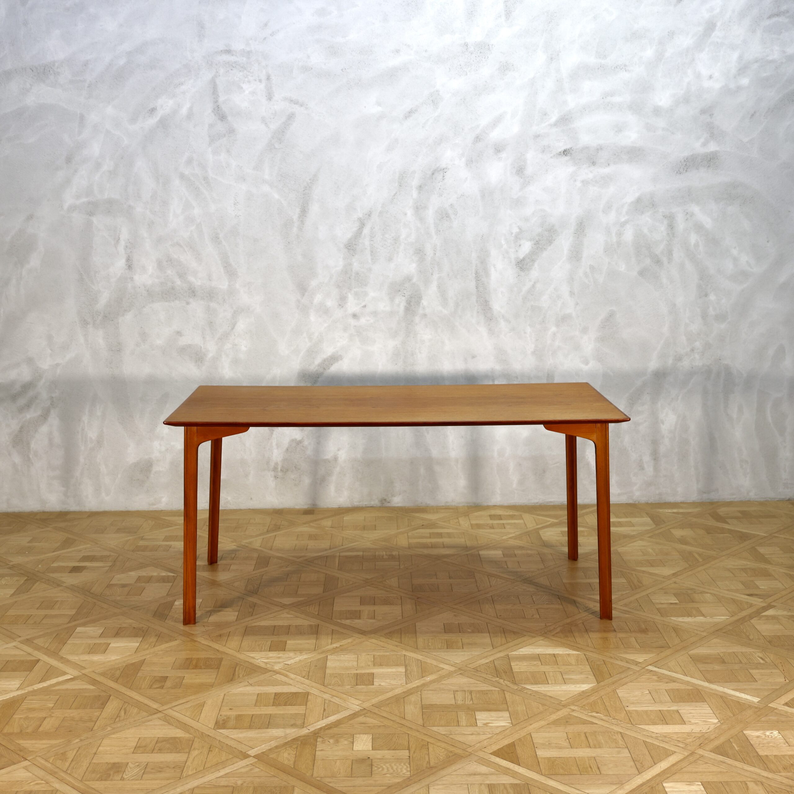 【高級・北欧家具】200cm møremøbler 社製ダイニングテーブル Gudme Møbelfabrik】グドメ 伸長式 ダイニングテーブル【J.L. Moller