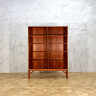 Borge Mogensen Book Case 154 Teak