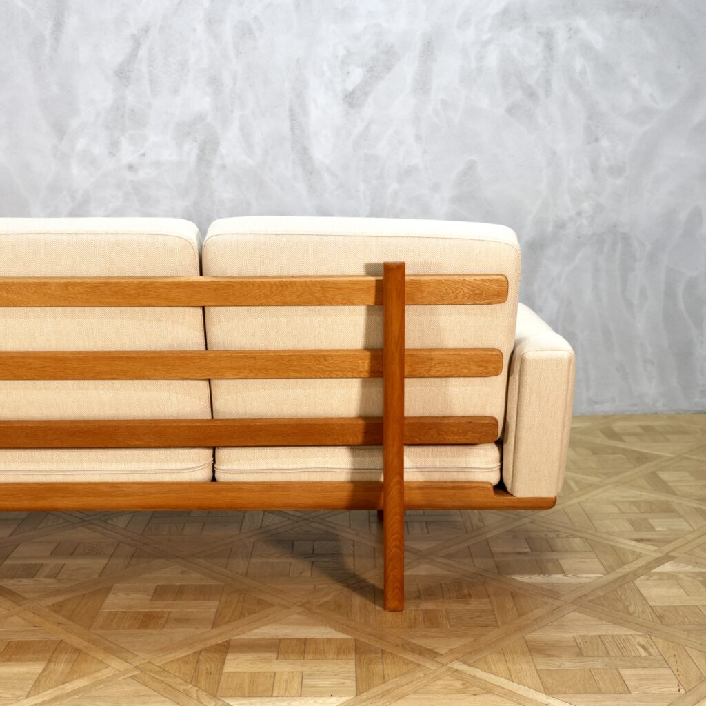 Hans J. Wegner GE236 Sofa Oak - MOTO FURNITURE 北欧家具 ウェグナー