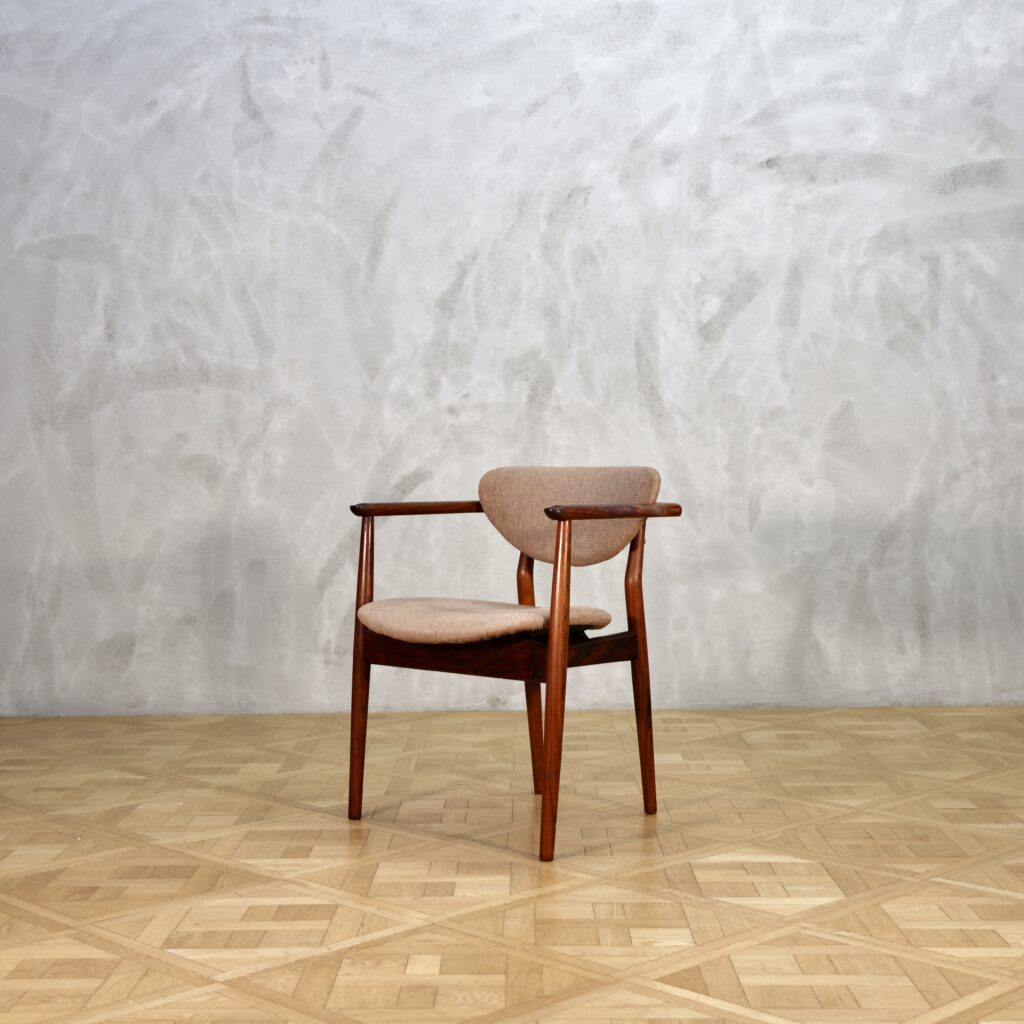 Finn Juhl NV55 Arm Chair Rosewood - MOTO FURNITURE 北欧家具