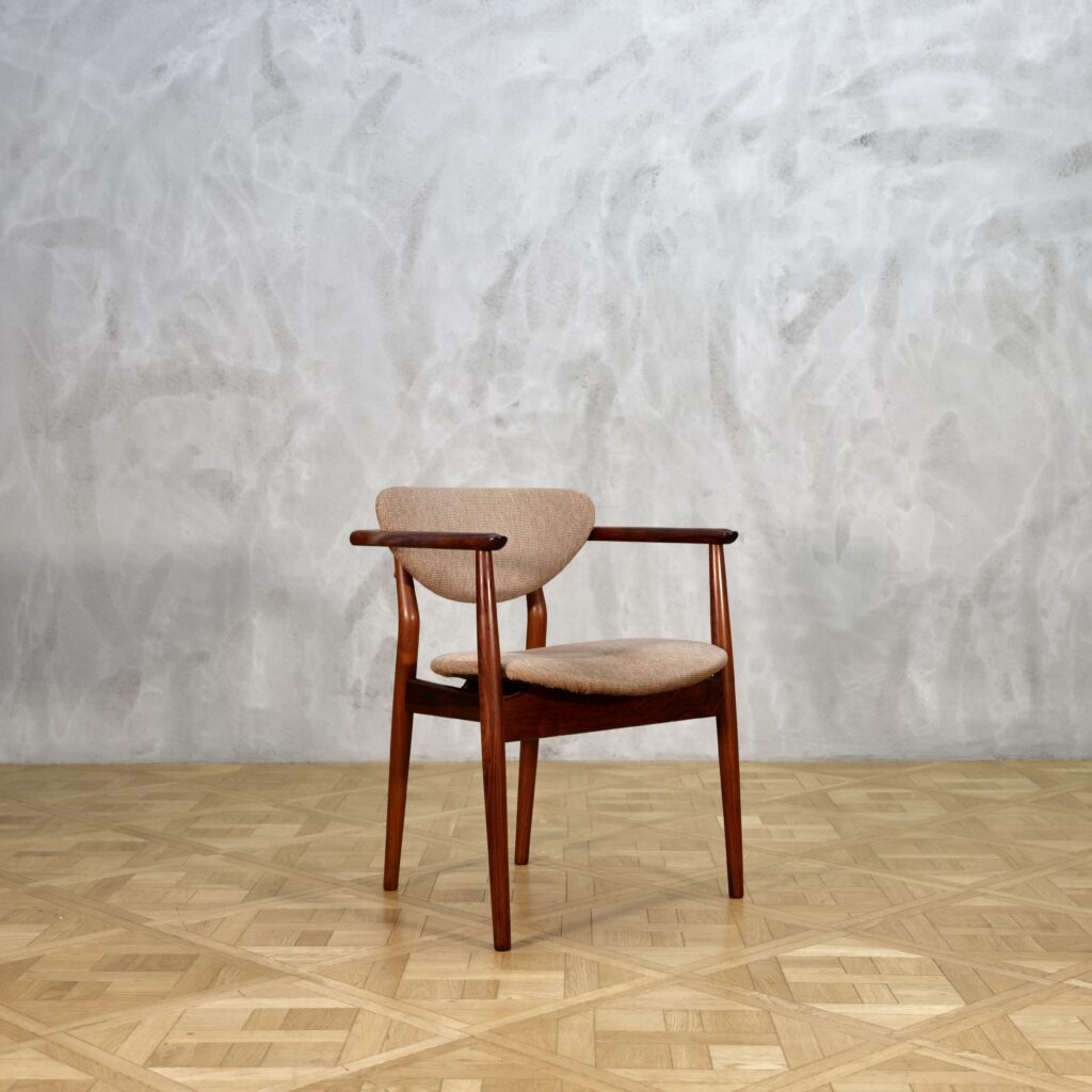 Finn Juhl NV55 Arm Chair Rosewood - MOTO FURNITURE 北欧家具