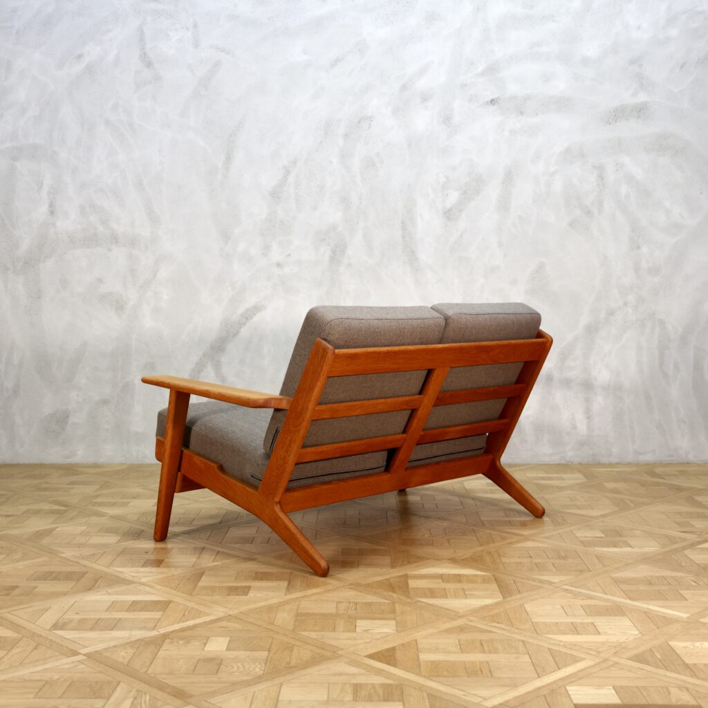 Hans J. Wegner GE290 Oak 2 Seater - MOTO FURNITURE 北欧家具