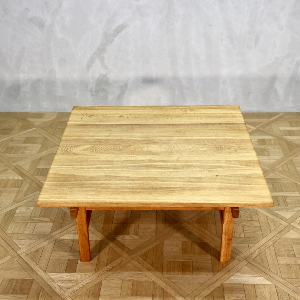 Hans J. Wegner AT Coffee Table Oak - MOTO FURNITURE 北欧家具