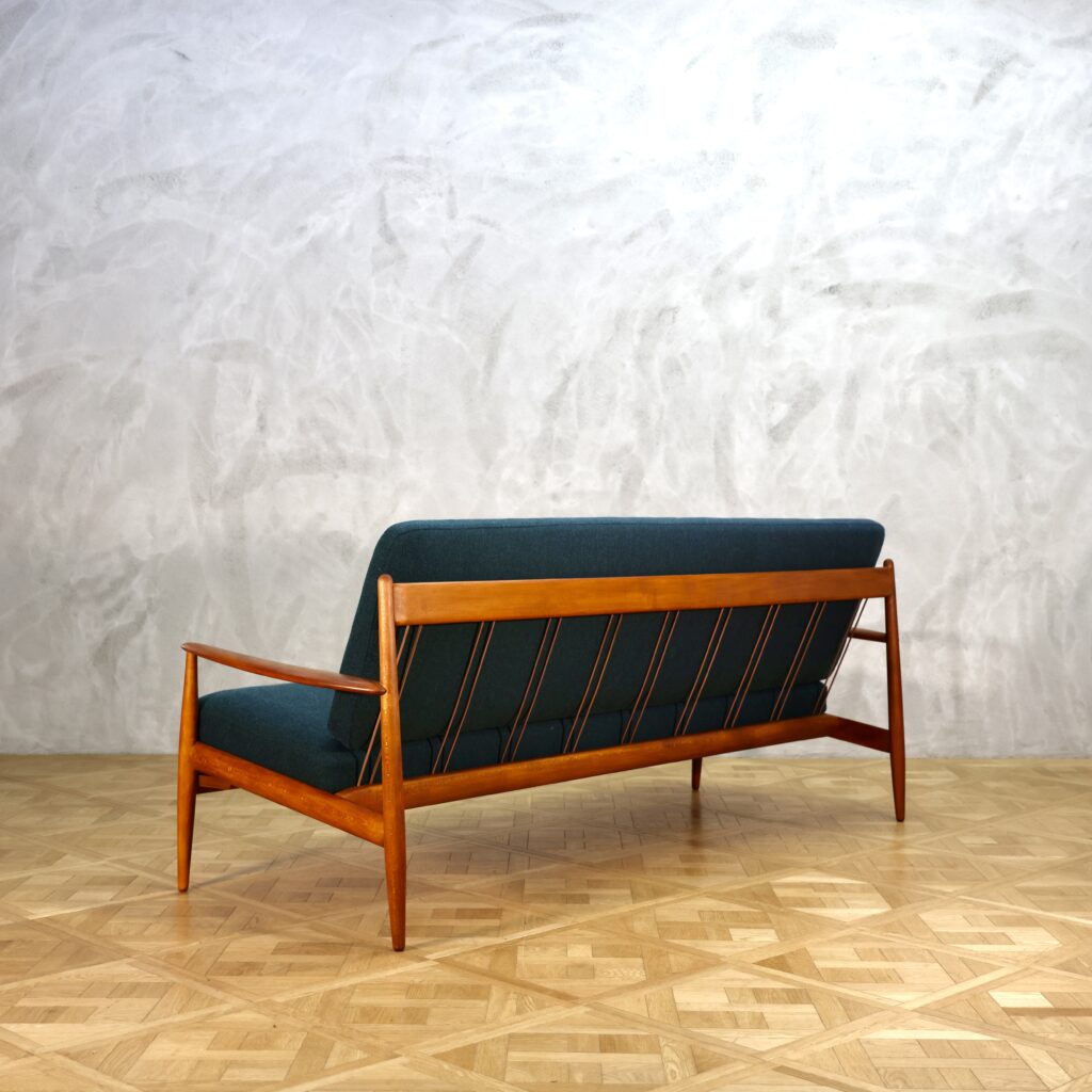 Grete Jalk Model 118 Sofa Beech - MOTO FURNITURE 北欧家具