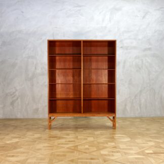 Borge Mogensen Book Case 154 Teak