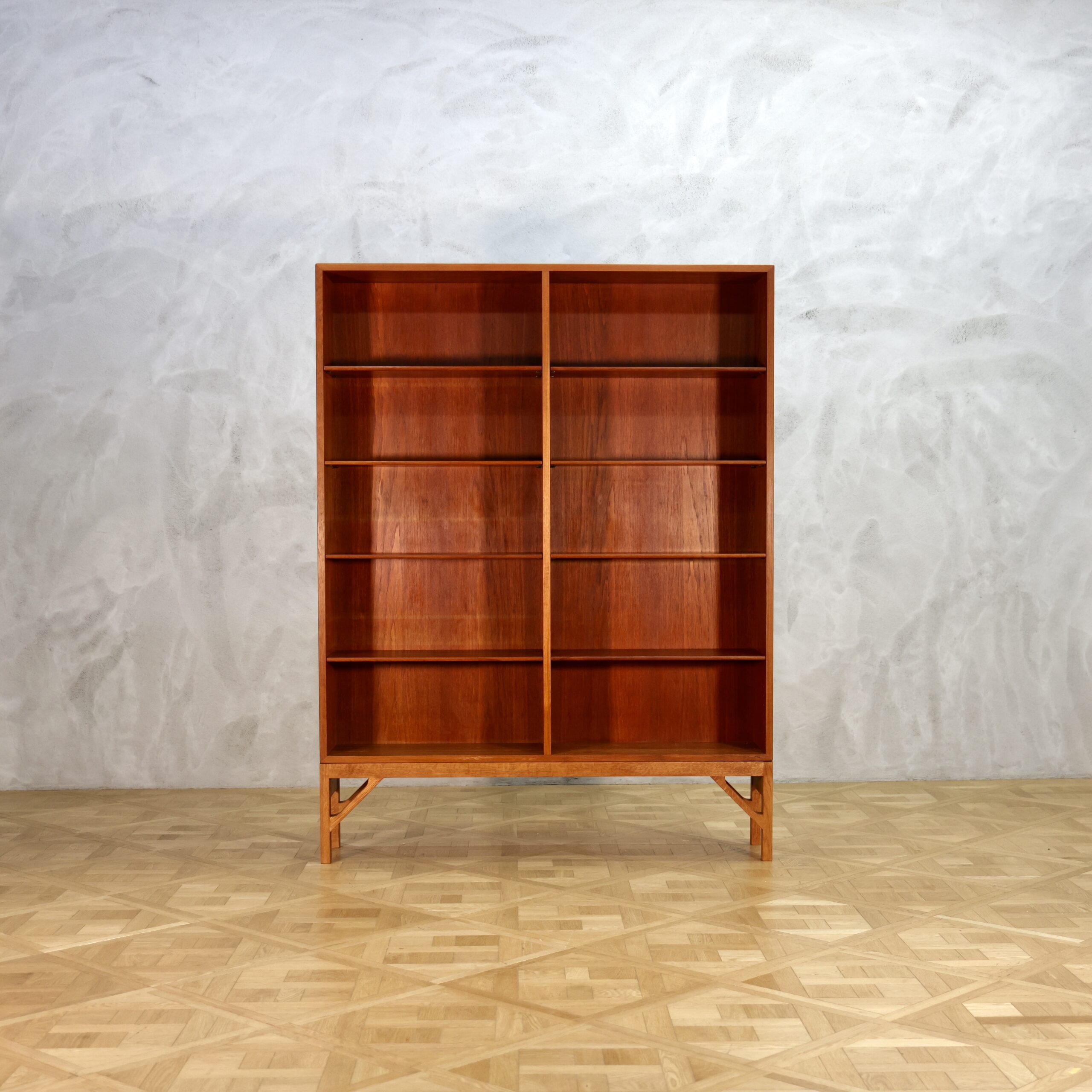 Borge Mogensen Book Case 154 Teak - MOTO FURNITURE 北欧家具