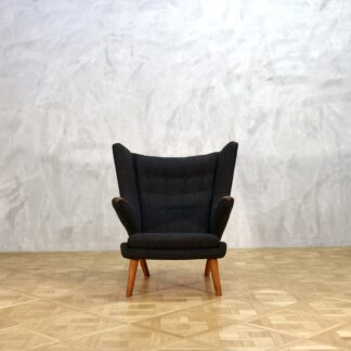 Hans J. Wegner AP19 Bear Chair Teak Oak