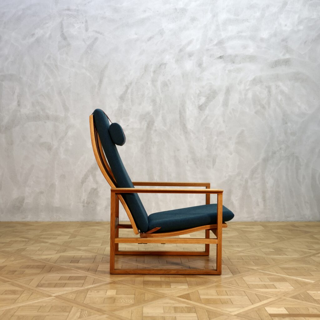 Borge Mogensen Model 2254 with Ottoman Oak - MOTO FURNITURE 北欧