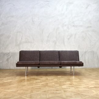 Hans J. Wegner AP35 Sofa