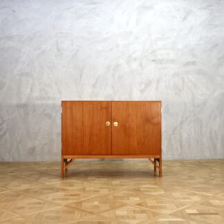 Borge Mogensen Model 232 Cabinet Teak